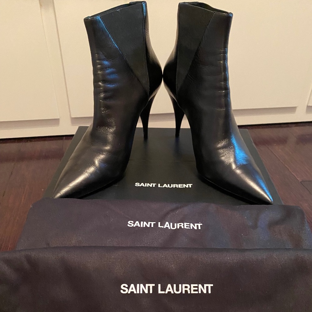 Saint Laurent Black Leather Chelsea Booties (Size 10)